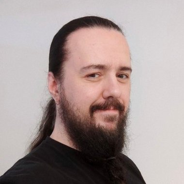 Arsen G. - Freelance Web Developer