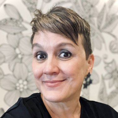 Valentina H. - Freelance Illustrator