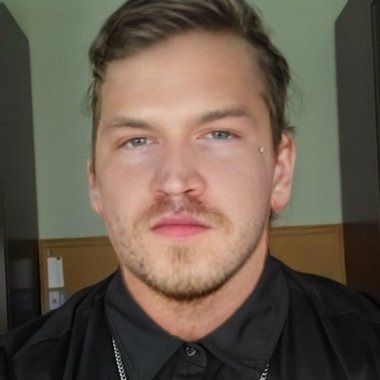 Mike M. - Freelance Camera Operator