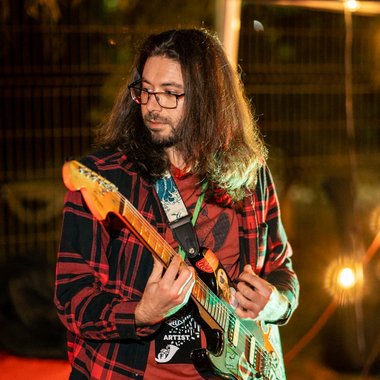 Sergiu G. - Freelance Musician