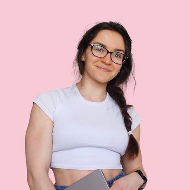 Victoria C. - Freelance Web Developer