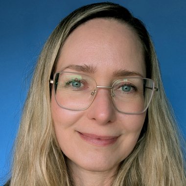 Sigrun W. - Freelance Book Cover Designer