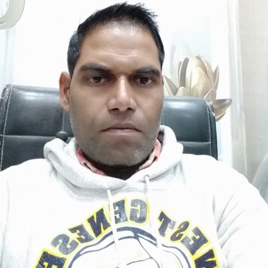 Mkr5911 - Freelance Graphic Designer