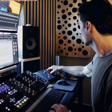 Carlos I. - Freelance Music Producer