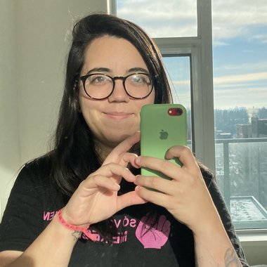 Camila B. - Freelance Camera Operator