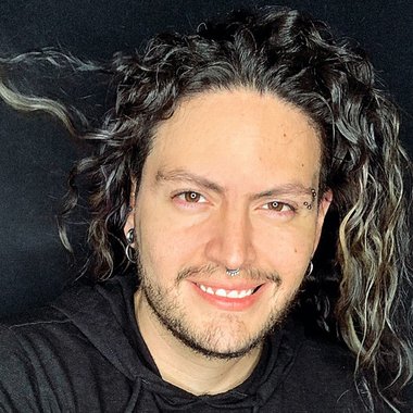 JJ M. - Freelance Guitarist