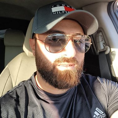 Mahmoud S. - Freelance Developer