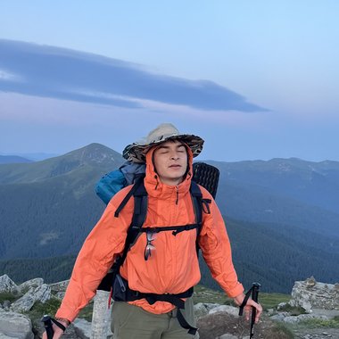 Kozachynskyi I. - Freelance Logo Designer