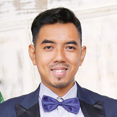 Eurike P. - Freelance Graphic Designer