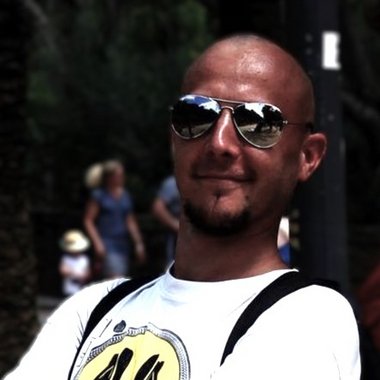 Szymon K. - Freelance Presenter