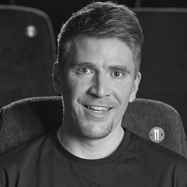 Lewis W. - Freelance Line Producer