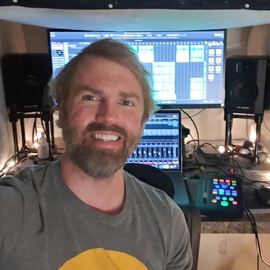 LloydM - Freelance Mastering Engineer