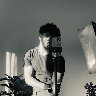 Ahmed D. - Freelance Videographer