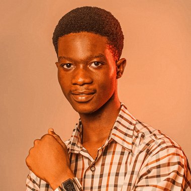 DIVINE O. - Freelance Graphic Designer