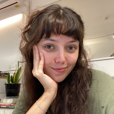 Letícia F. - Freelance Designer