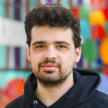 Vincent A. - Freelance 3d Visualizer