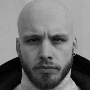 martonvirag - Freelance Stunt Performer