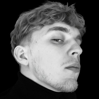 Mantas - Freelance Video Editor