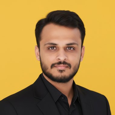 Jay C. - Freelance Brand Designer