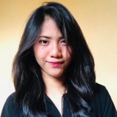 Sherly M. - Freelance Web Developer