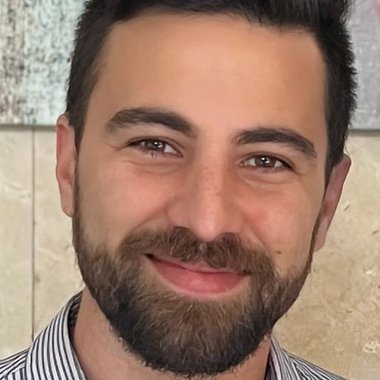 Javier C. - Freelance Content Creator