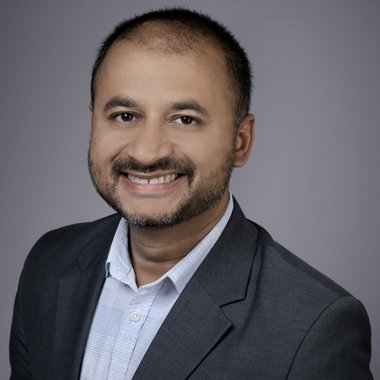 Uzair A. - Freelance Data Analyst