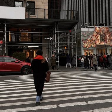 Sarah A. - Freelance Marketer