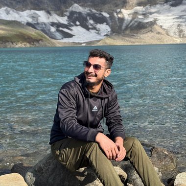 Mustafa W. - Freelance Programmer