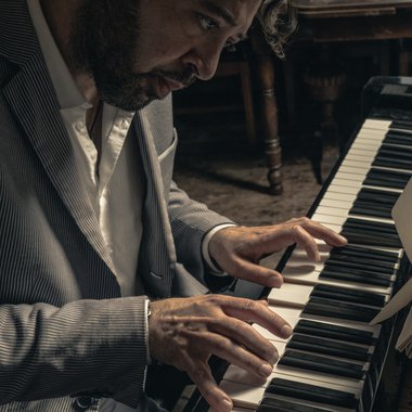 Antimo M. - Freelance Pianist
