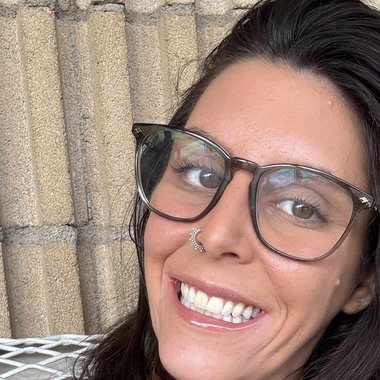 Maria R. - Freelance Extra