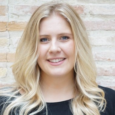 Elizabeth H. - Freelance Content Strategist