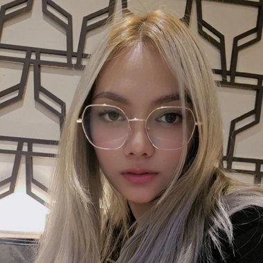 Regine C. - Freelance Content Strategist