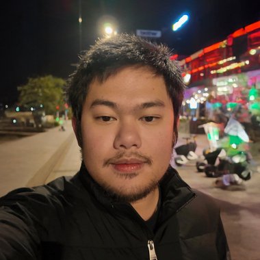 Ojee B. - Freelance Brand Designer