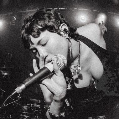 Ollie L. - Freelance Band Member