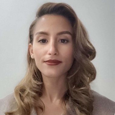 Maria M. - Freelance Designer