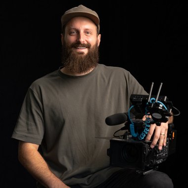 Dan J. - Freelance Videographer