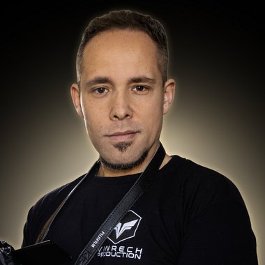 Vinrech F. - Freelance Videographer