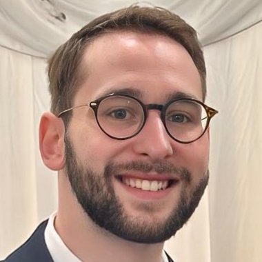 Alex R. - Freelance Data Analyst