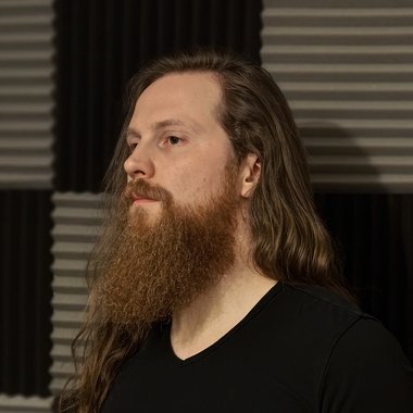 Jonathan R. - Freelance Developer