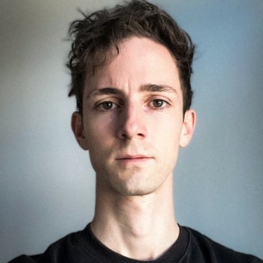 Mihály (. - Freelance Musician