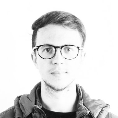 lautzip - Freelance Brand Designer