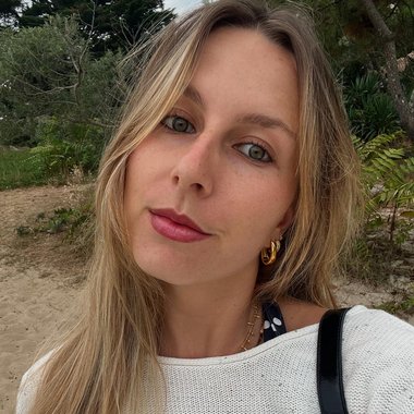 Louna D. - Freelance Abm Marketer