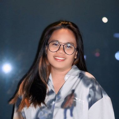 Kim M. - Freelance Video Editor