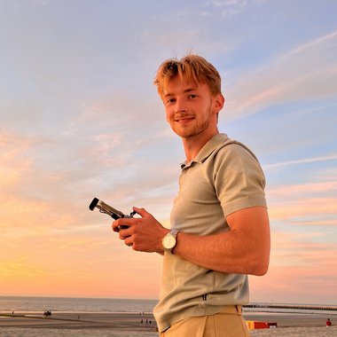 Arthur W. - Freelance Content Creator