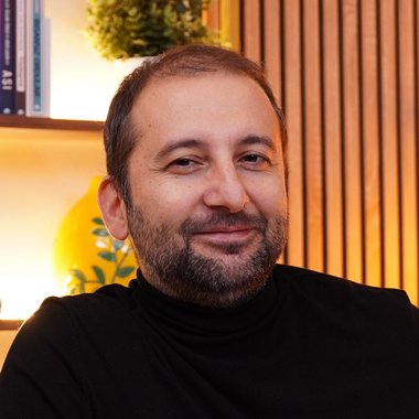Burak Y. - Freelance Brand Strategist