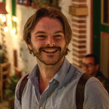 Thomas C. - Freelance Designer