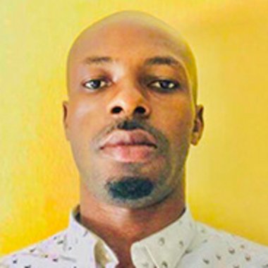 DANIEL M. - Freelance Social Media Manager