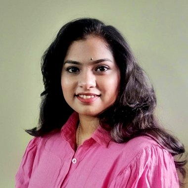 Zainab M. - Freelance Social Media Manager