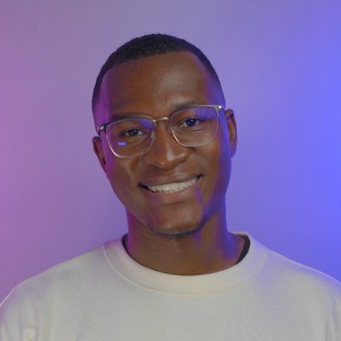 Emmanuel B. - Freelance Content Producer