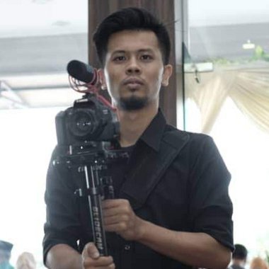 Shafiq R. - Freelance Designer
